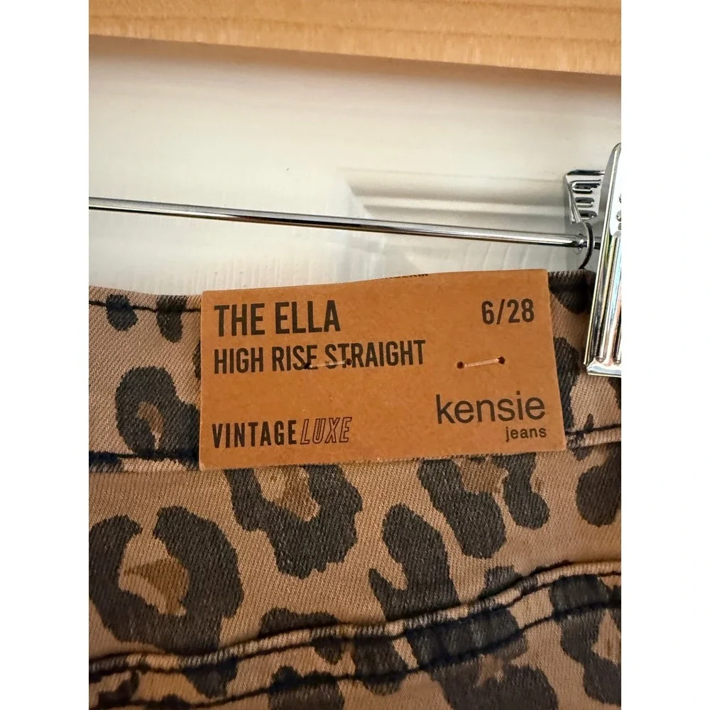 Kensie Jeans The‎ Ella High Rise Straight Snow Leopard Print Pants 6/28 NWT